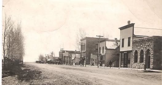 Old Picture of Buxton Mainstreet